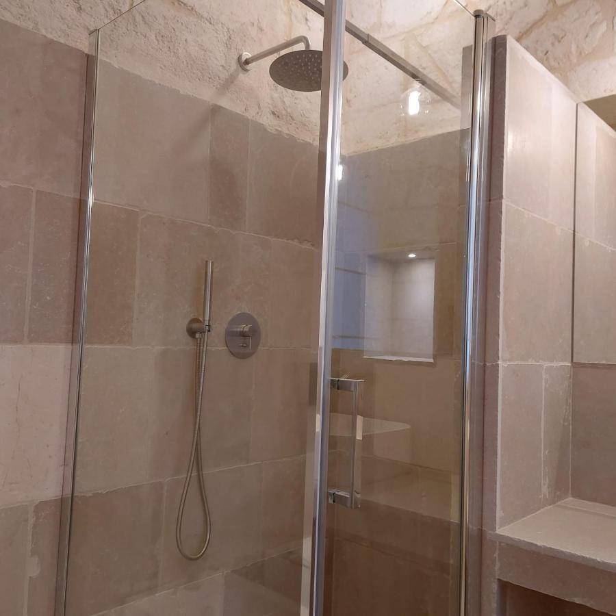 Bed and Breakfast Palazzo Momi Барі Екстер'єр фото