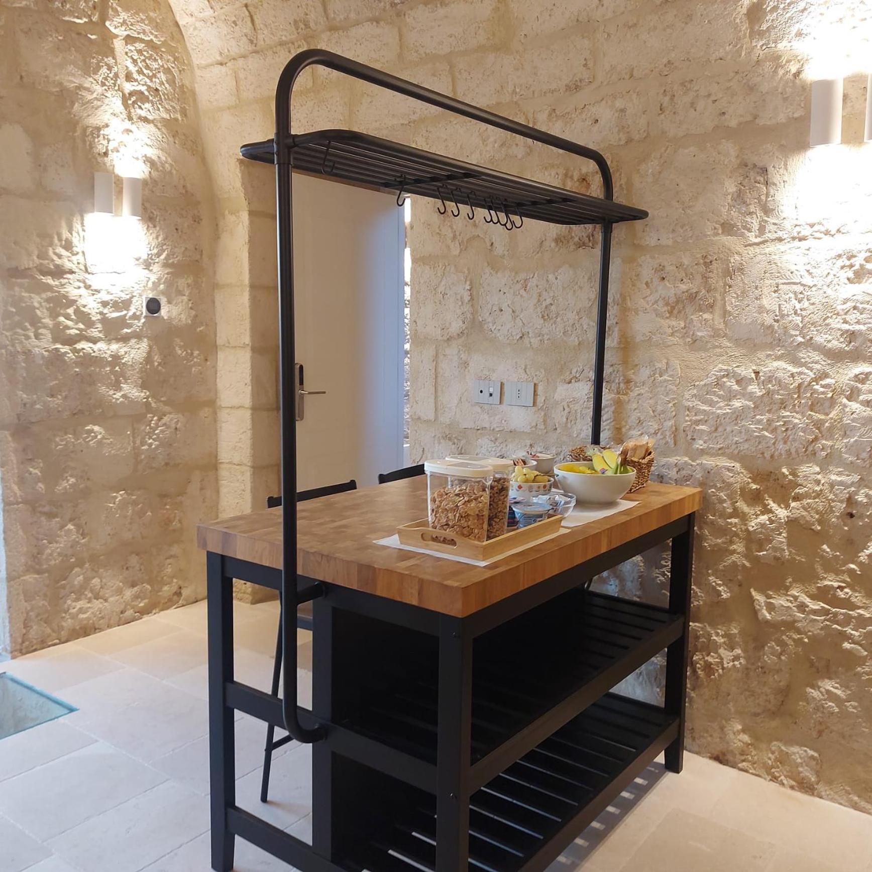 Bed and Breakfast Palazzo Momi Барі Екстер'єр фото